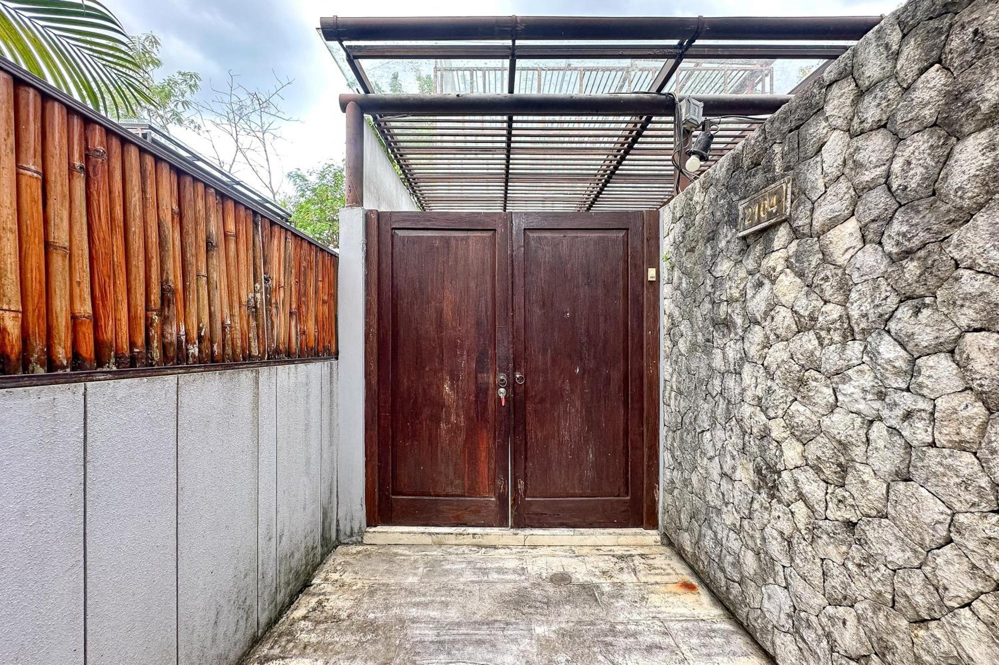 Villa Leaf - 1 Bedroom Pool With Minimum 2 Nights